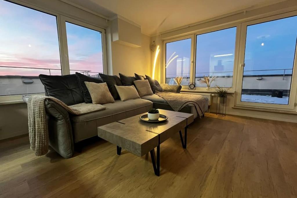 Charmante Penthouse - Therme Badewelt - Museum In Sinsheim Hoffenheim מראה חיצוני תמונה